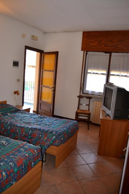 Trattoria Vecchio Mulino Bed and Breakfast Niella Tanaro Pokój zdjęcie