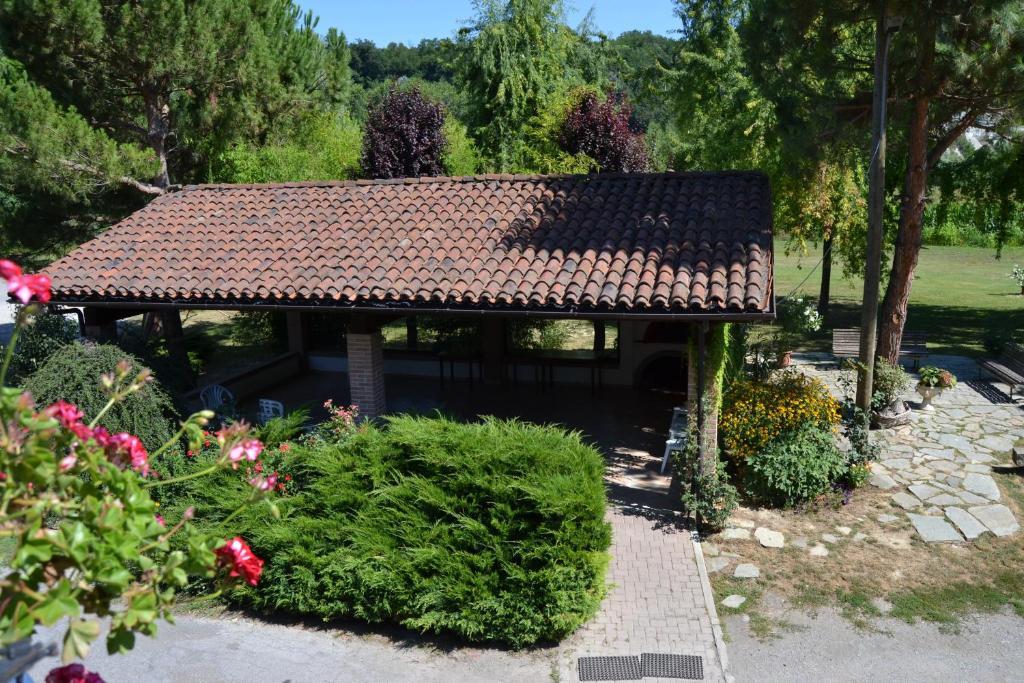 Trattoria Vecchio Mulino Bed and Breakfast Niella Tanaro Zewnętrze zdjęcie