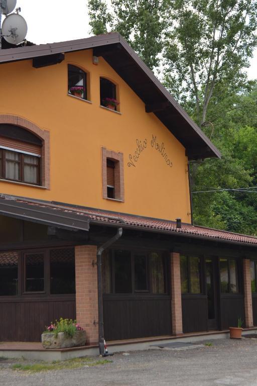 Trattoria Vecchio Mulino Bed and Breakfast Niella Tanaro Zewnętrze zdjęcie