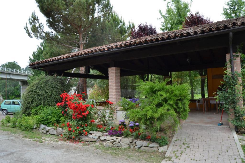 Trattoria Vecchio Mulino Bed and Breakfast Niella Tanaro Zewnętrze zdjęcie