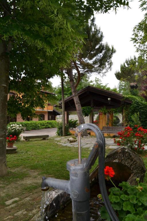 Trattoria Vecchio Mulino Bed and Breakfast Niella Tanaro Zewnętrze zdjęcie